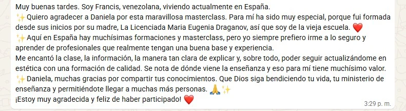 Captura real de un testimonio de alumna de Coach Estético